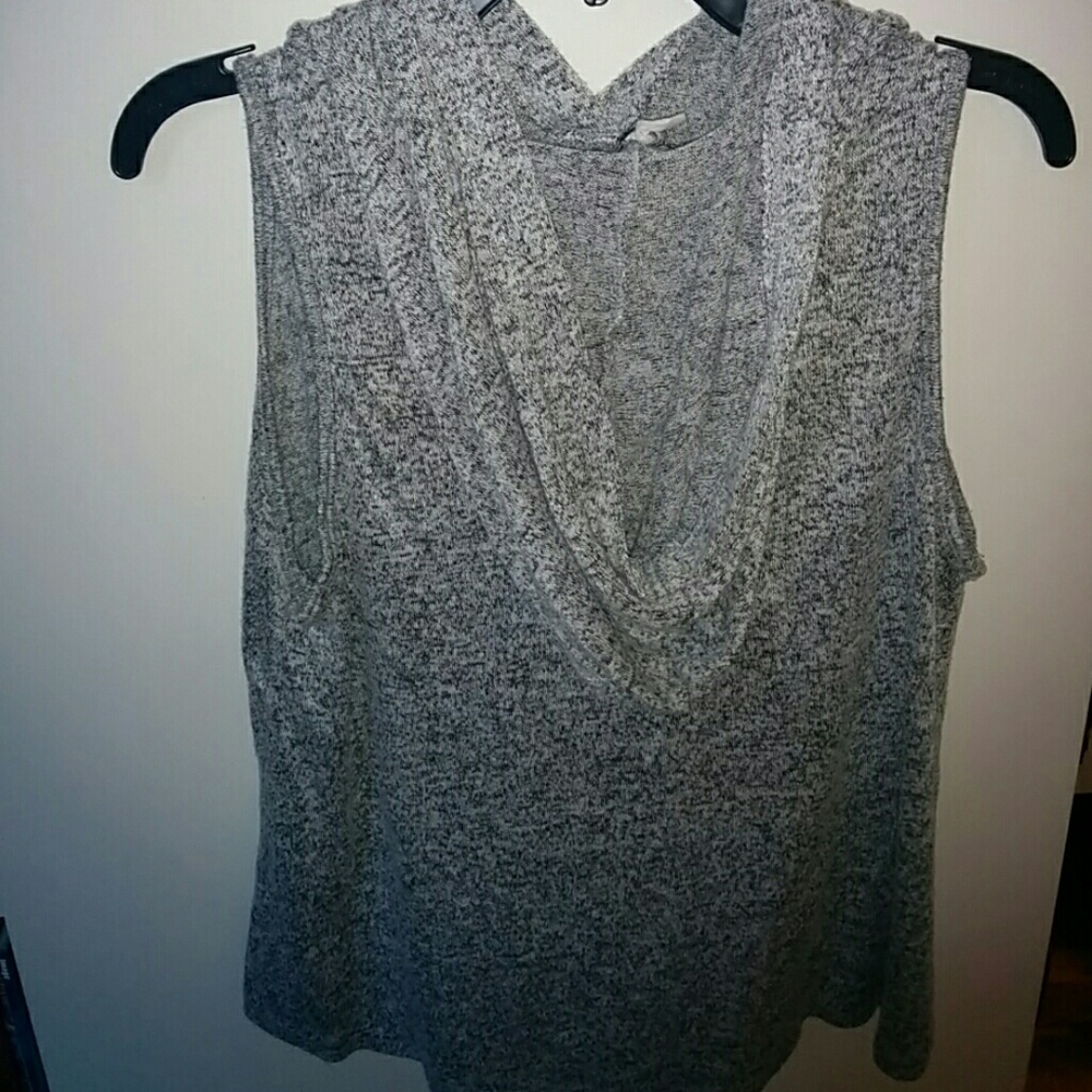 Tank top - Picture 2 of 3